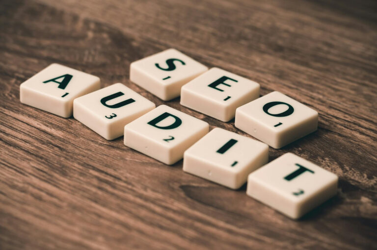 Czy SEO w 2025 roku się opłaca? Nowe modele liczenia ROI w erze AI Search